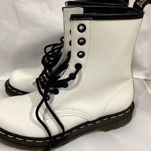 Brand New Dr.Marten lace up boots